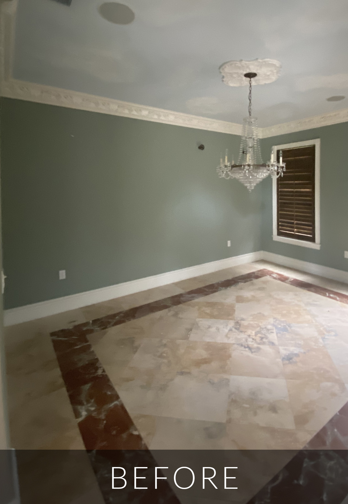 Dining room before renovation